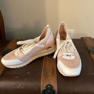 Micheal Kors pink tennis shoes